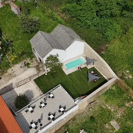 Hostel Vieira